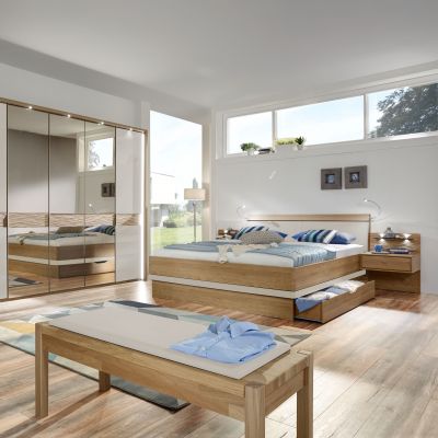 Gallery 24