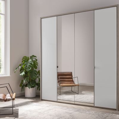 Gallery 4