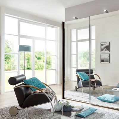Gallery 7