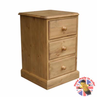 Cottage Pine 3 Drawer Bedside Cabinet