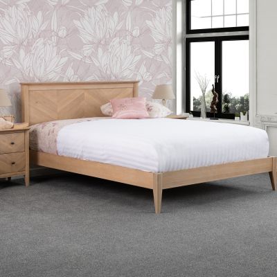 Insignia OAk